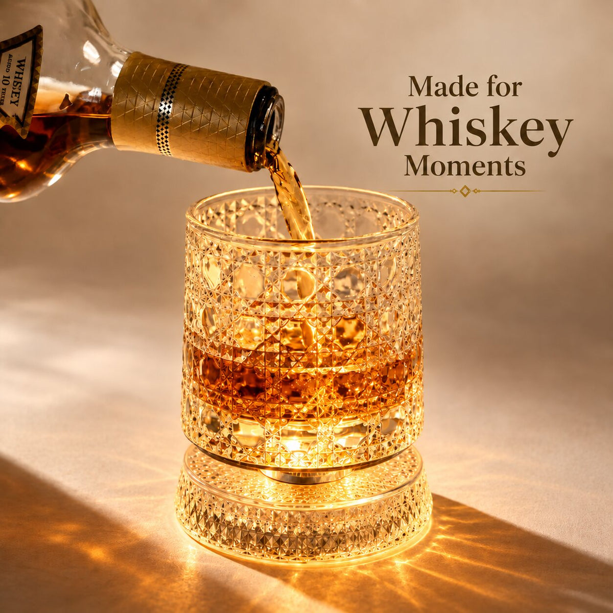 360° Rotating Whiskey Glass with Rotating Base
