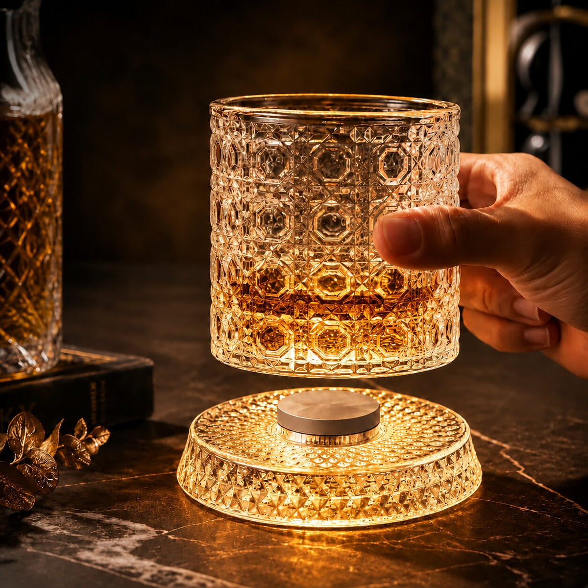 360° Rotating Whiskey Glass with Rotating Base